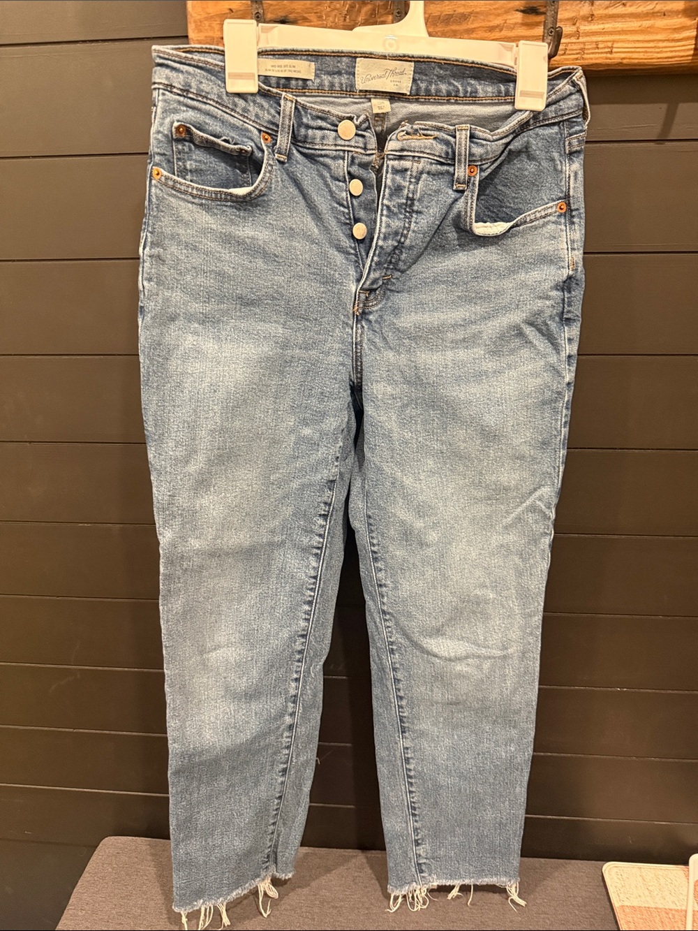 Universal Thread Light Blue Cropped Button-Fly Jeans